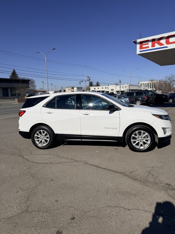 CHEVROLET EQUINOX LS 2018