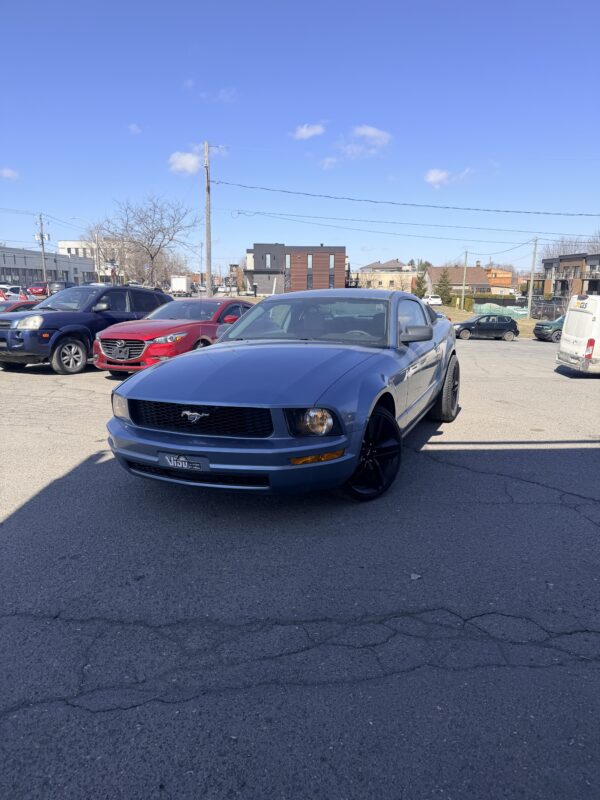 FORD MUSTANG 2005